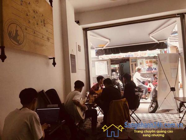 Sang quán cafe