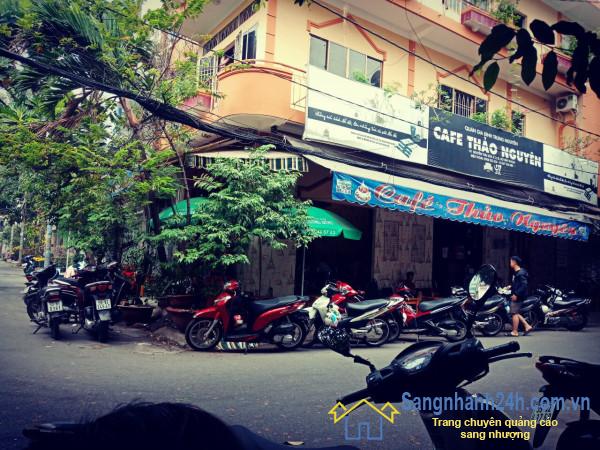 Sang quán cafe