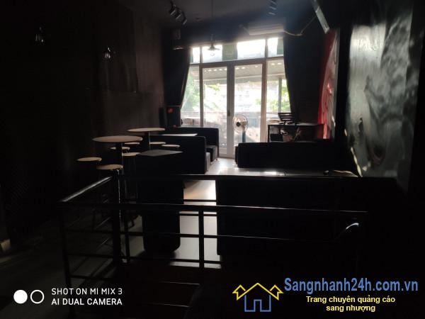 Sang quán cafe