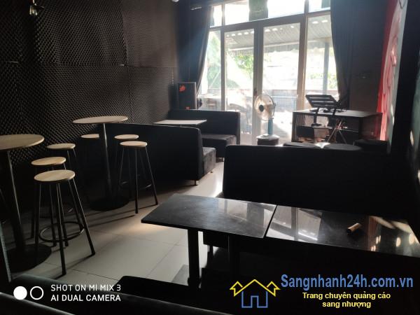 Sang quán cafe