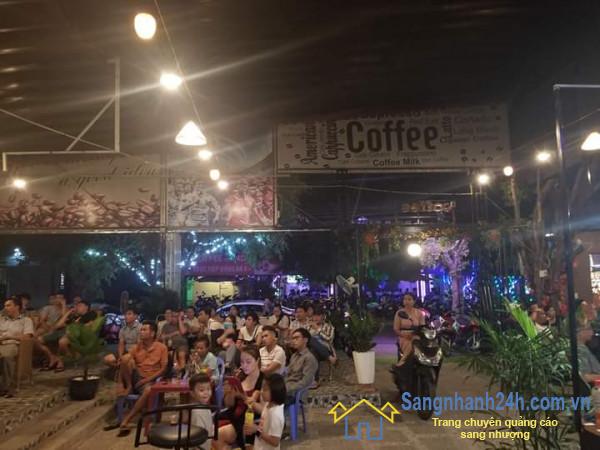 Sang quán cafe