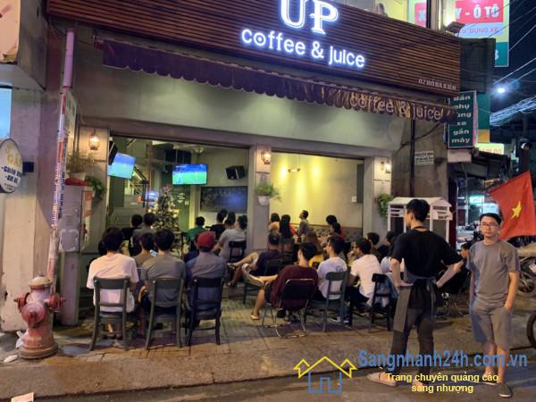 Sang quán cafe