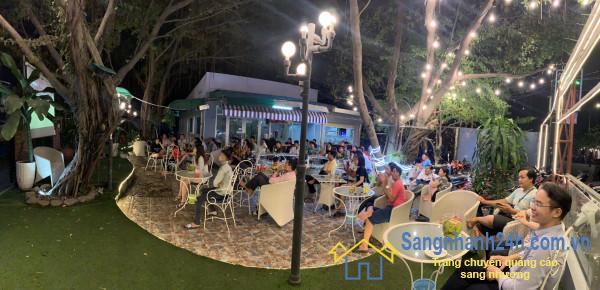 Sang quán cafe