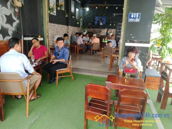 Sang quán cafe