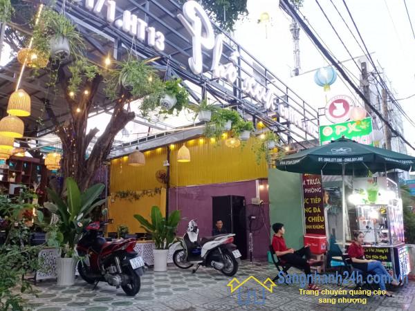 Sang quán cafe