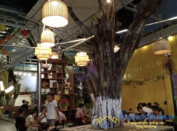 Sang quán cafe