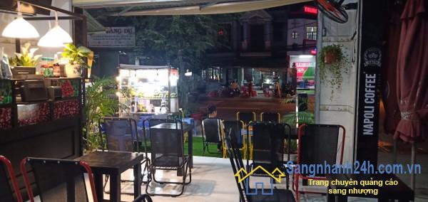 Sang quán cafe