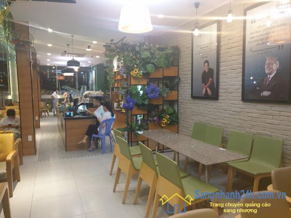 Sang quán cafe