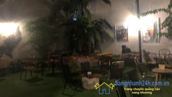 Sang quán cafe