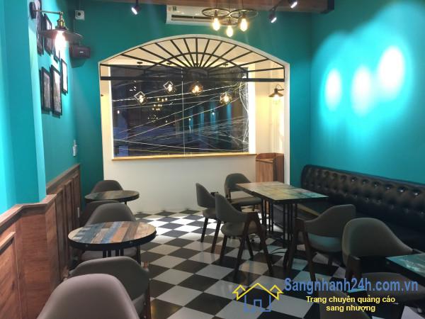 Sang quán cafe