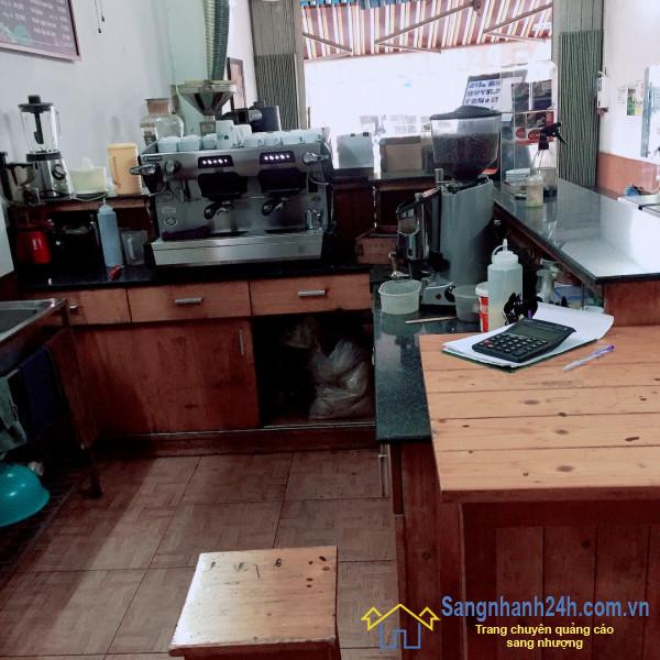 Sang quán cafe