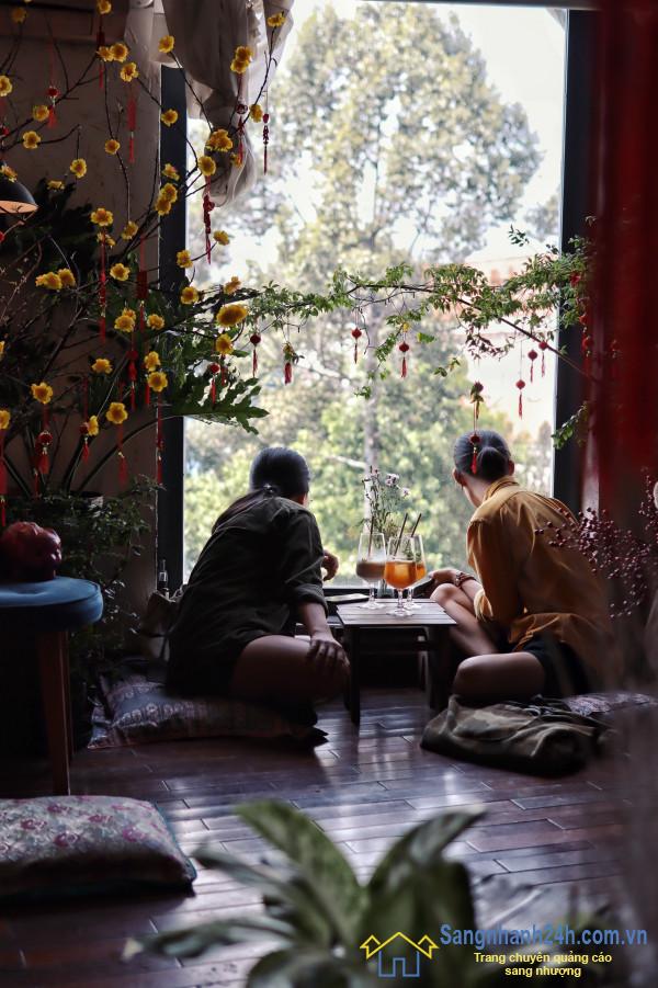 Sang quán cafe