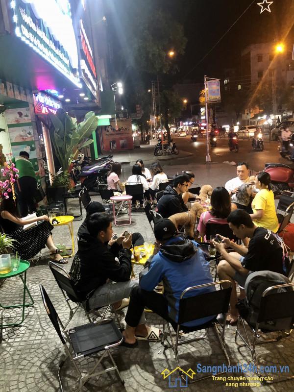 Sang quán cafe