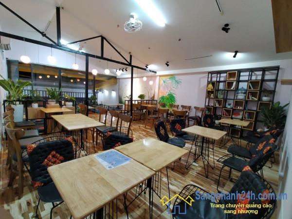 Sang quán cafe