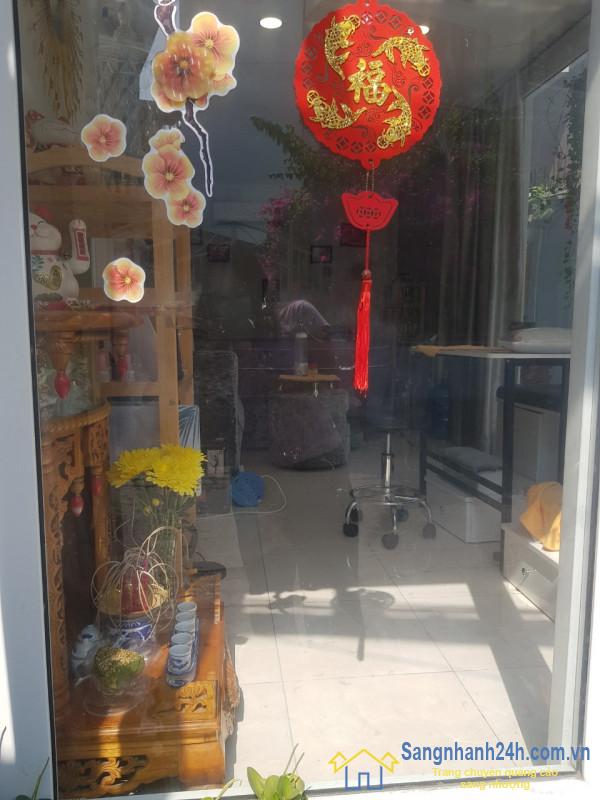 Sang tiệm tóc - nail