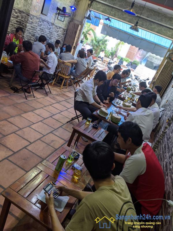 Sang quán cafe