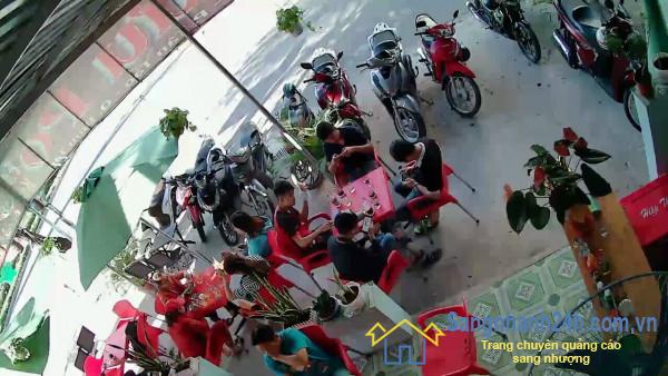 Sang quán cafe
