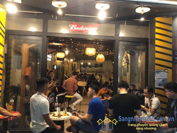 Sang quán cafe