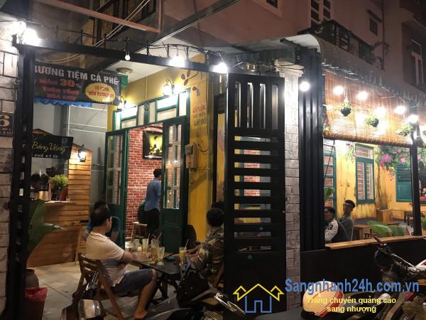Sang quán cafe
