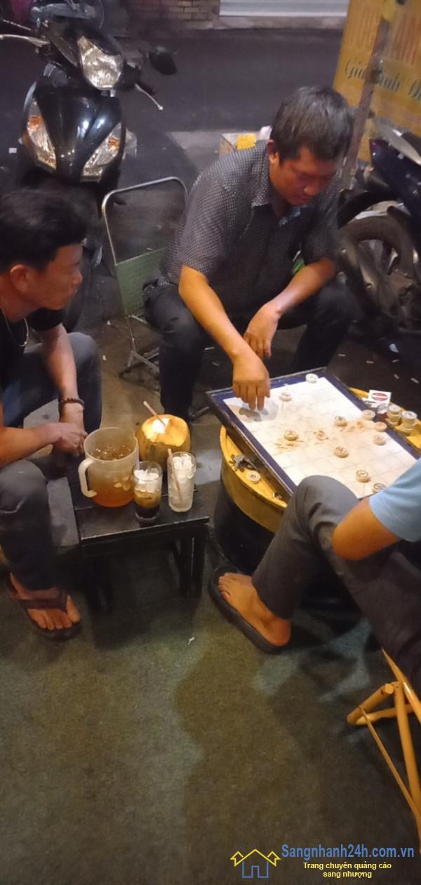 Sang quán cafe
