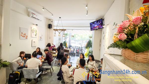 Sang quán cafe