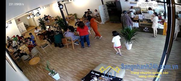 Sang quán cafe