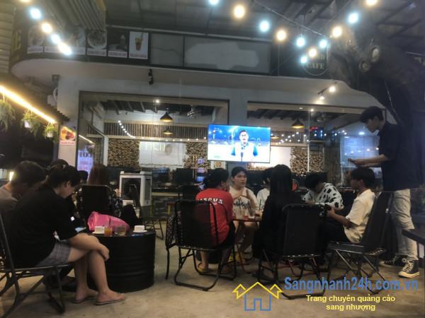 Sang quán cafe