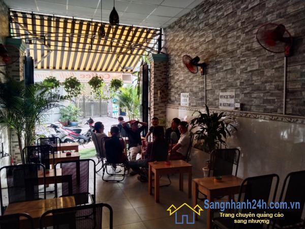 Sang quán cafe