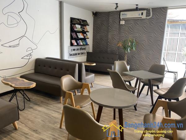 Sang quán cafe