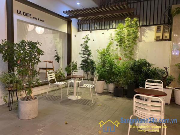 Sang quán cafe