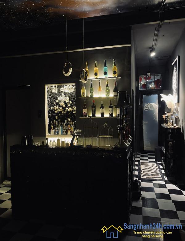 Sang quán cafe