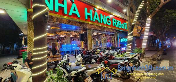 Sang nhà hàng