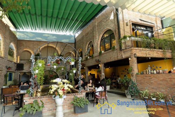 Sang quán cafe