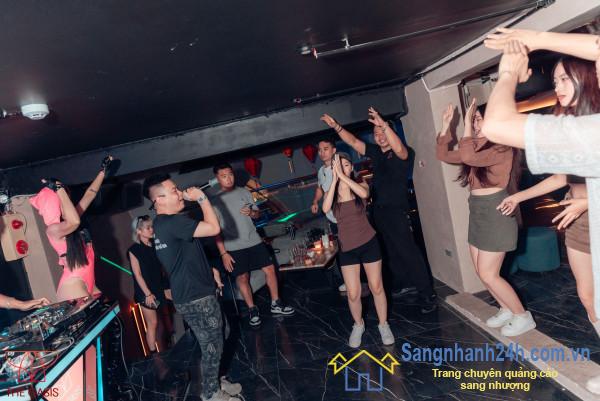 Sang quán bar - karaoke