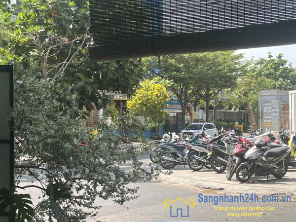 Sang quán cafe