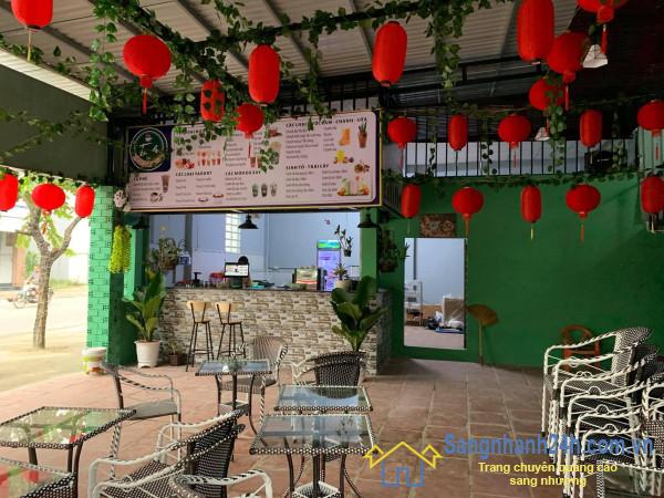 Sang quán cafe