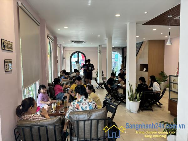Sang quán cafe