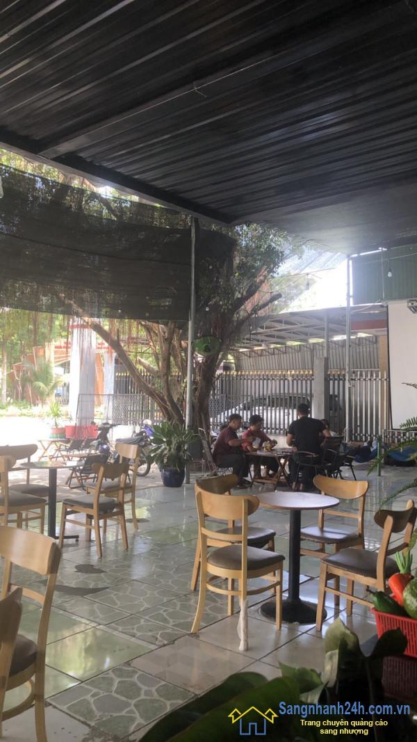 Sang quán cafe