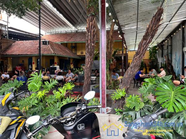 Sang quán cafe