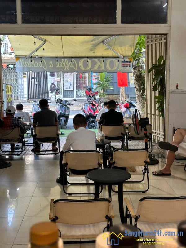 Sang quán cafe