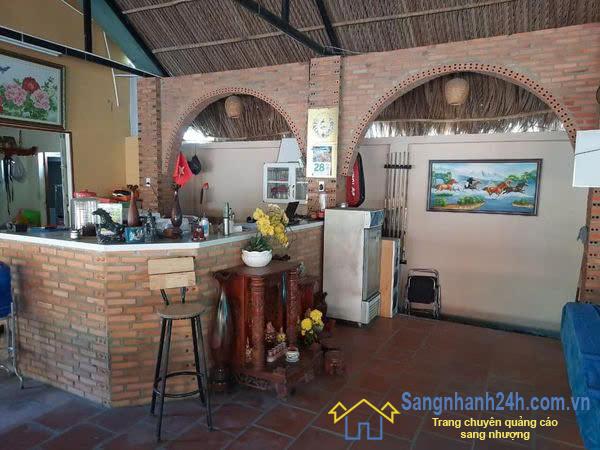 Sang quán cafe