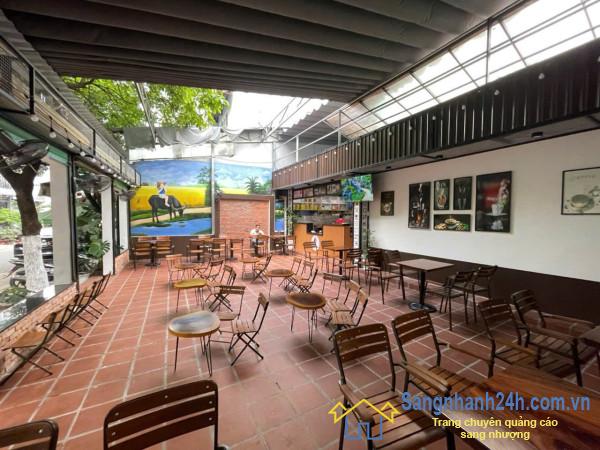 Sang quán cafe