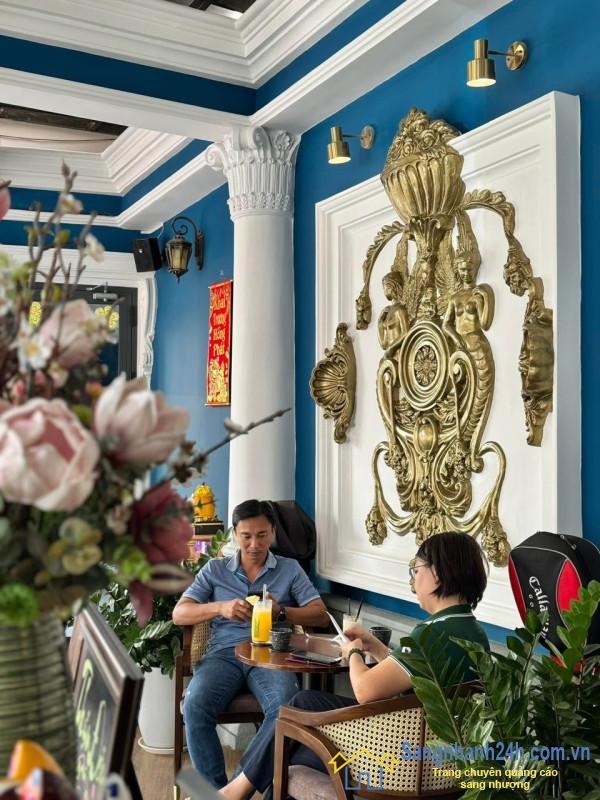 Sang quán cafe