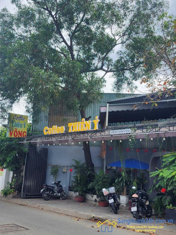 Sang quán cafe
