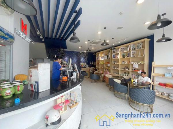 Sang quán cafe