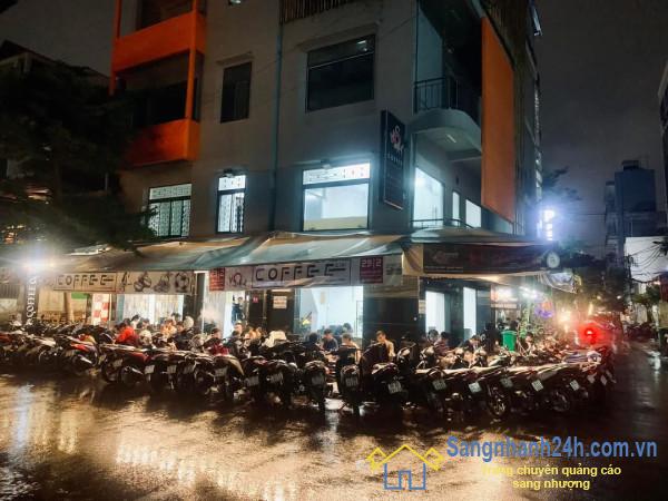 Sang quán cafe