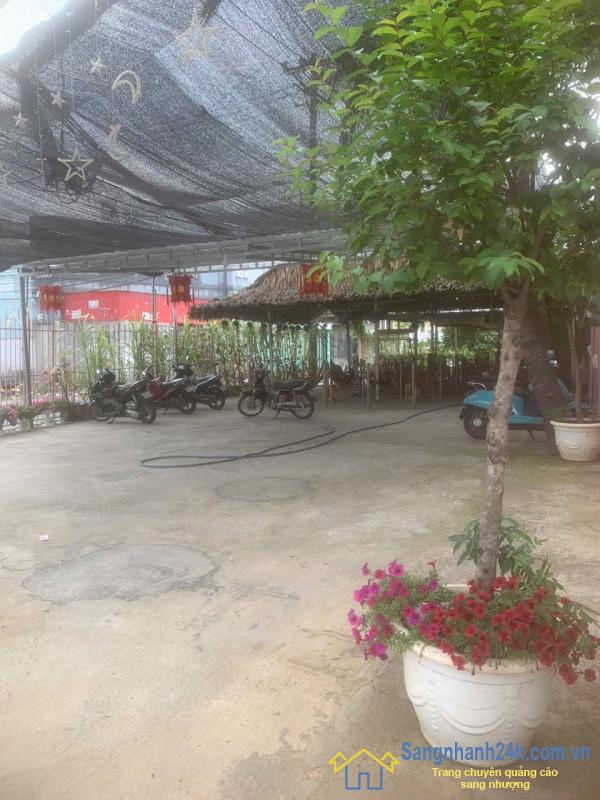 Sang quán cafe