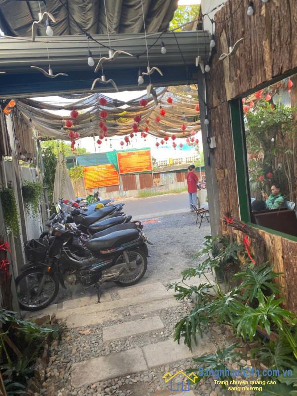 Sang quán cafe