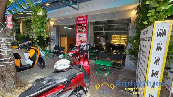Sang quán cafe