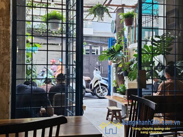 Sang quán cafe